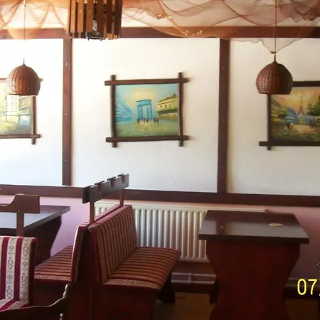 Room Apartments Stari Konak *